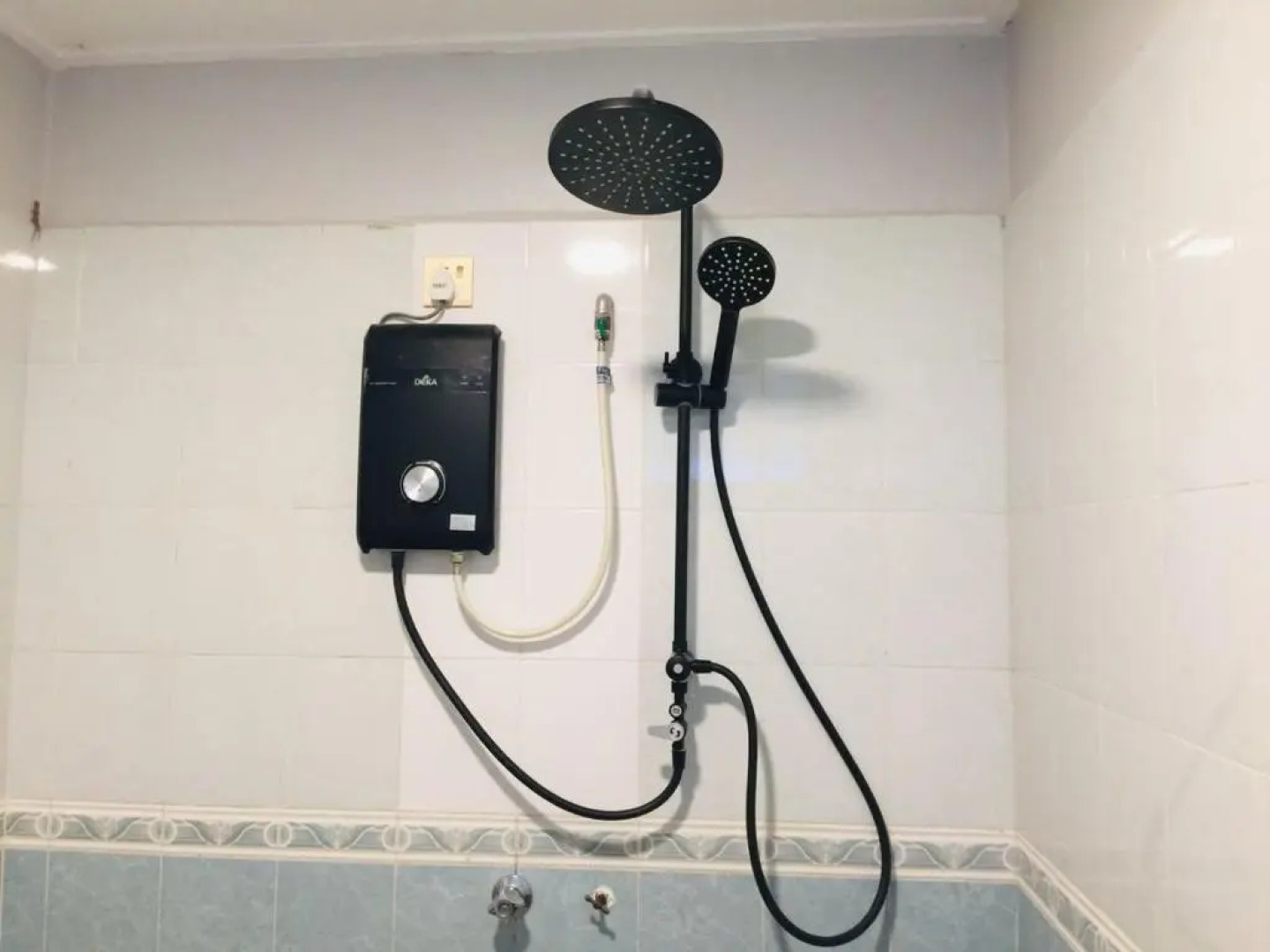 Dlayaran Hotel & Cafe