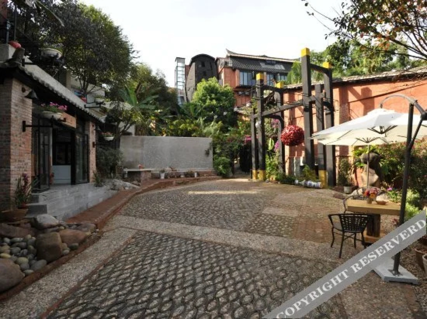 Pu'er Gudao Boke Art Inn