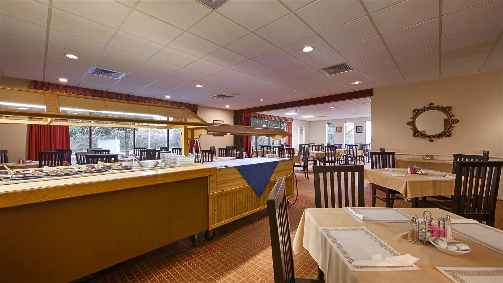 Best Western Crossroads Inn