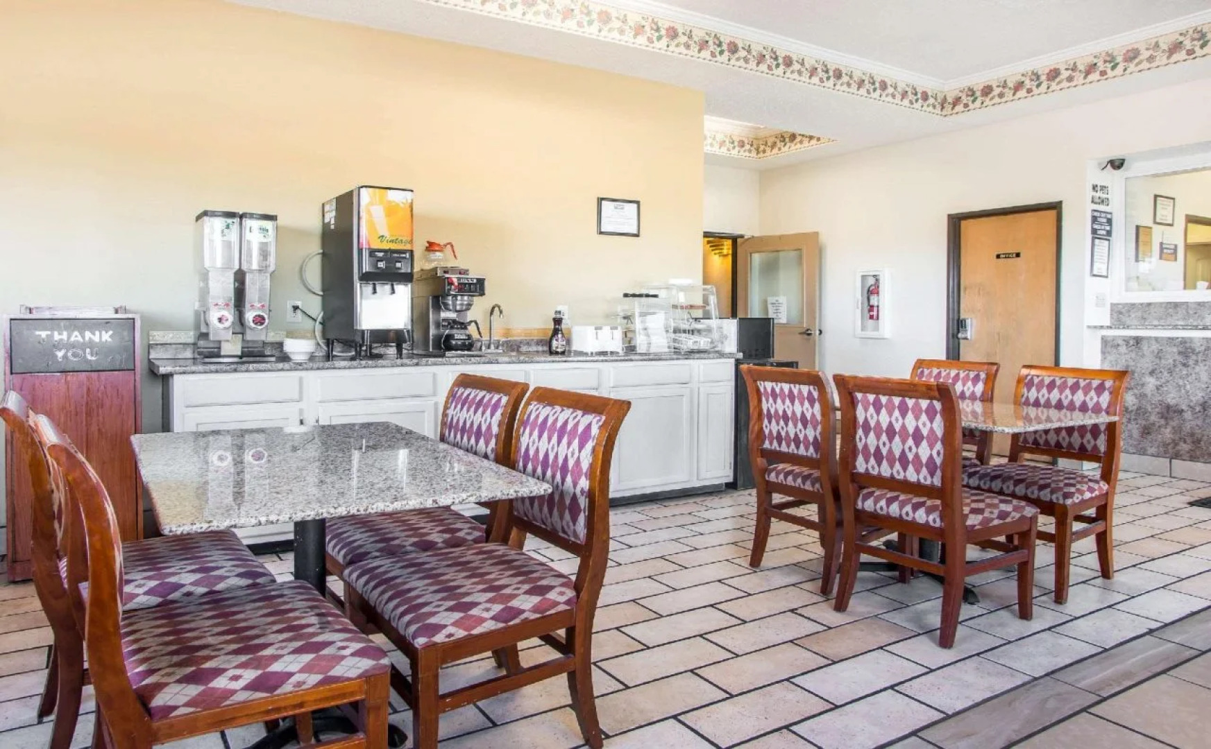 Red Lion Inn & Suites Caseyville