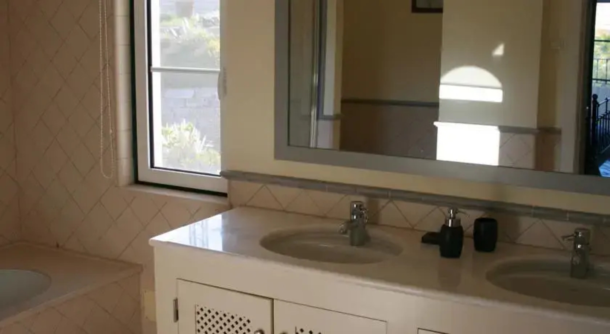 Vale dos Pinheiros III