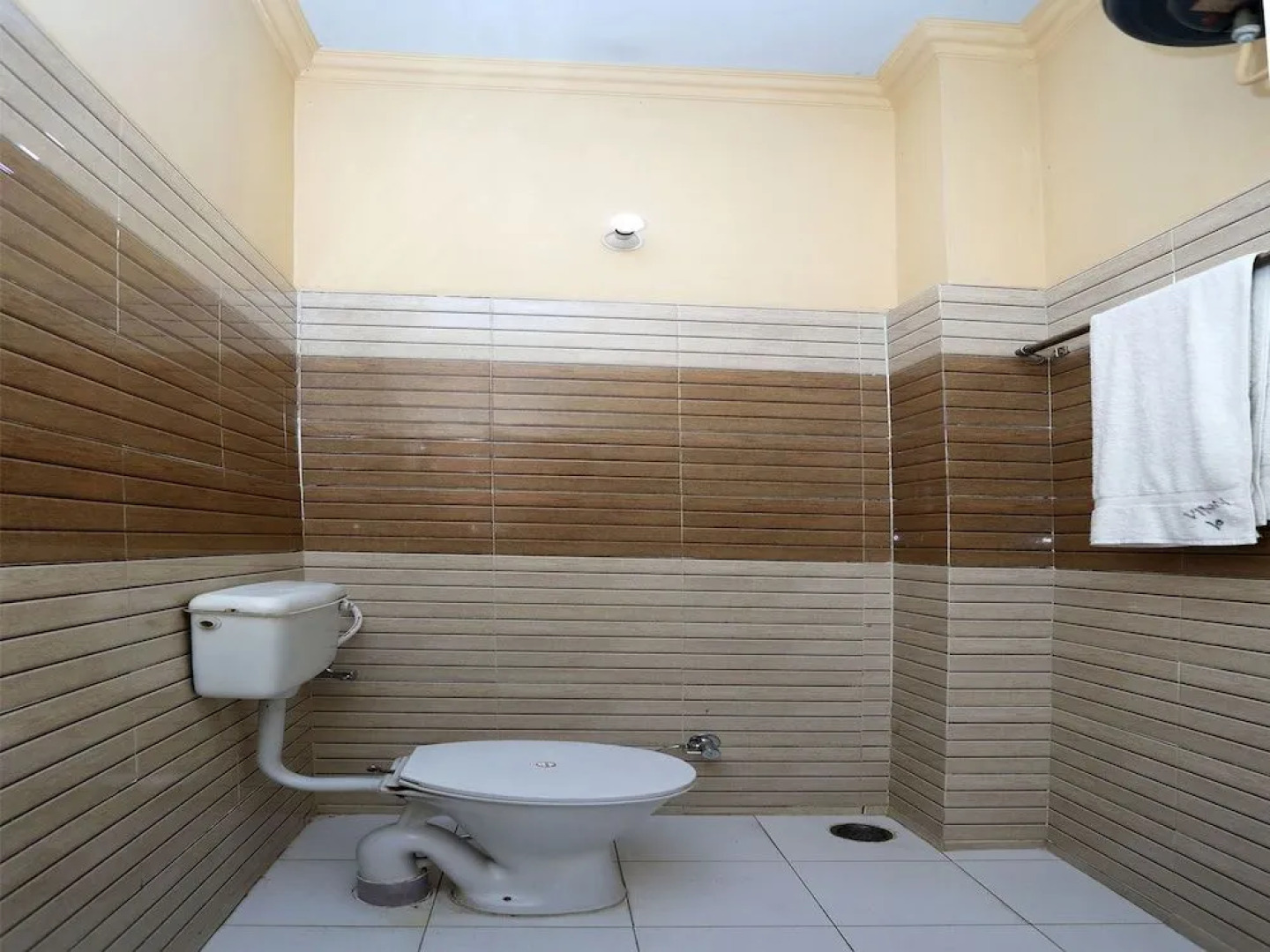 OYO 10444 Vasundhra INN