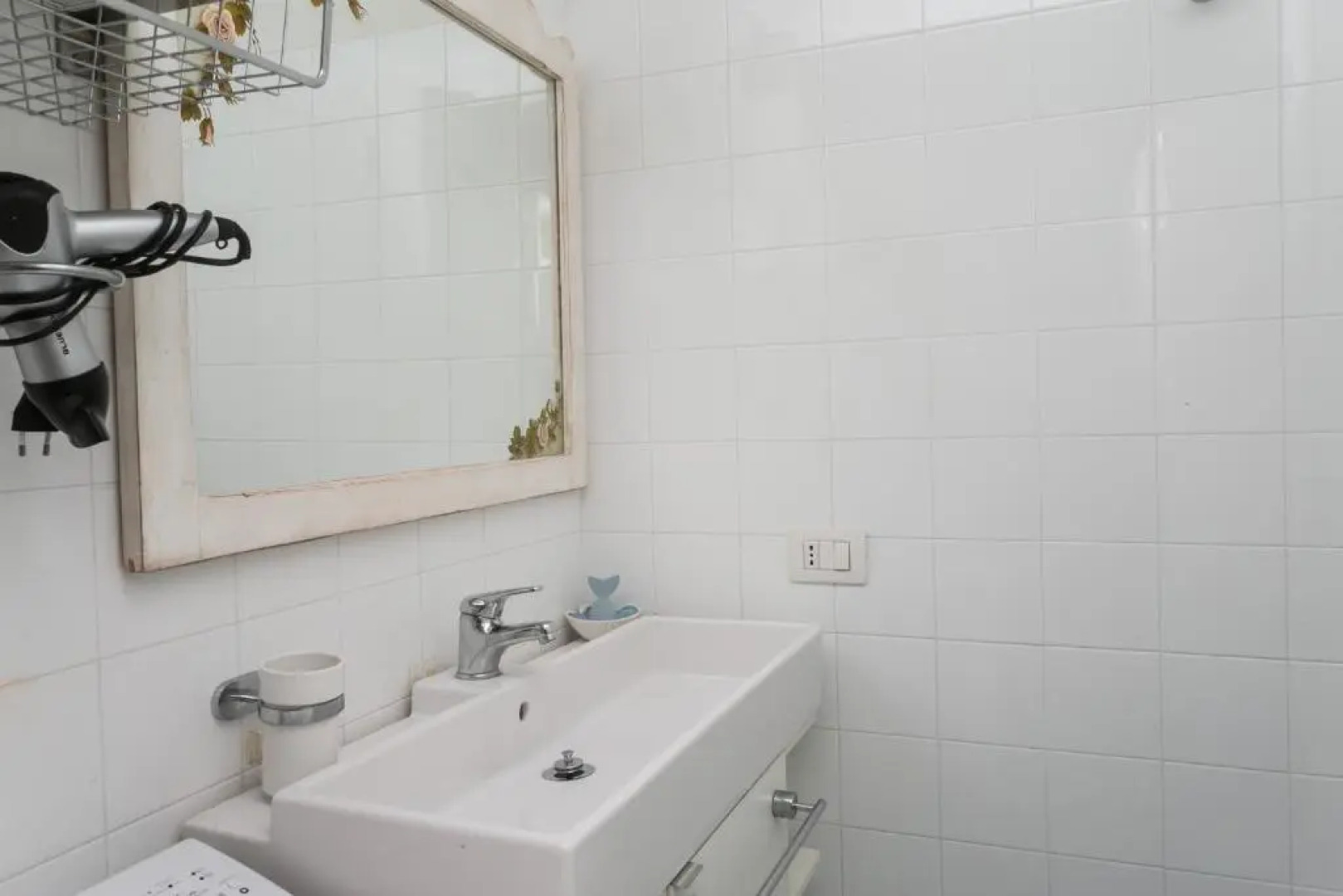 N233 - Numana, bilocale in residence con piscina