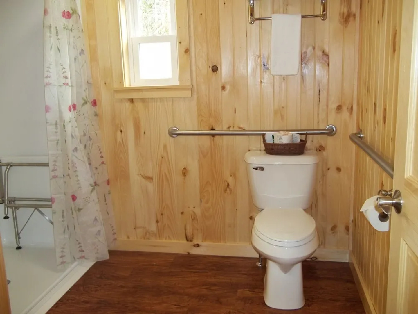 Wiscasset Woods Lodge