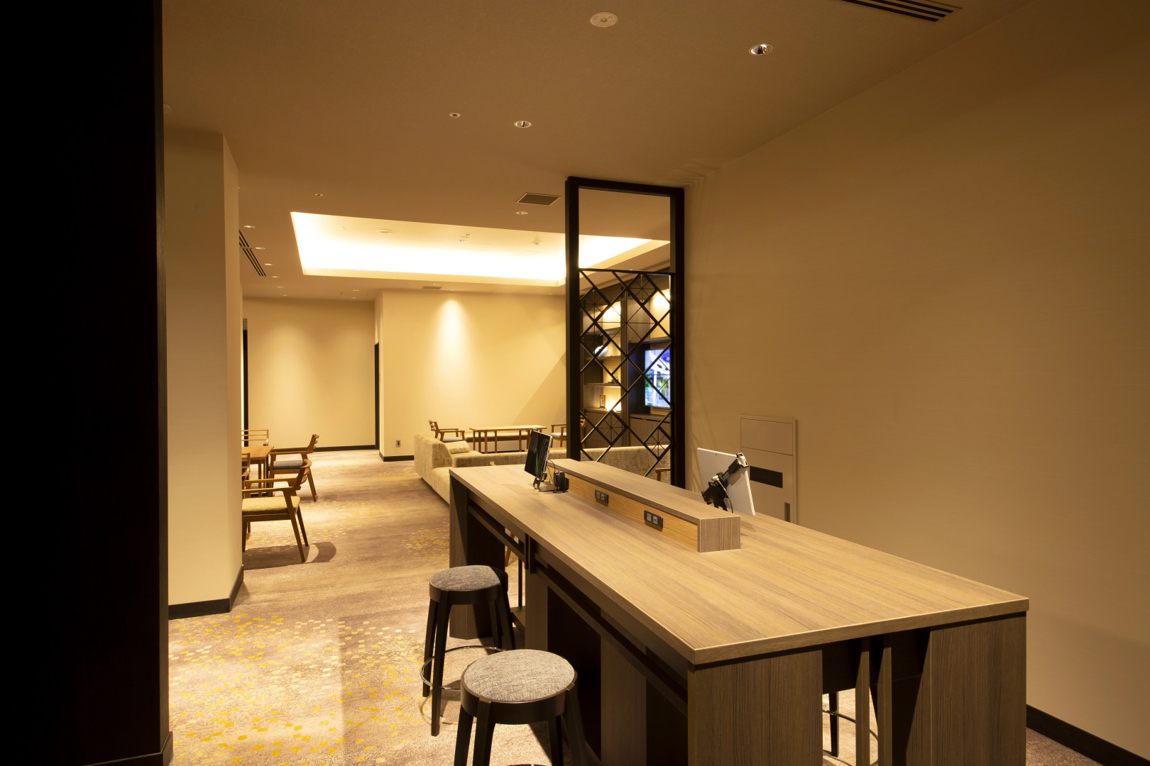 Отель Keihan Kyoto Hachijoguchi