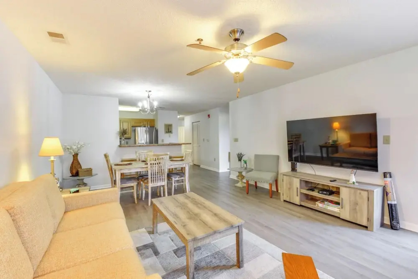 Scenic Outdoor Space: Lake Keowee Retreat!