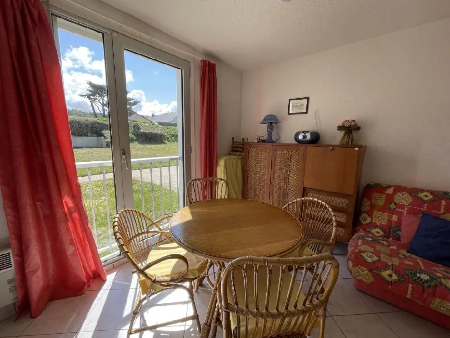 Appartement Jullouville, 1 pièce, 2 personnes - FR-1-361-10