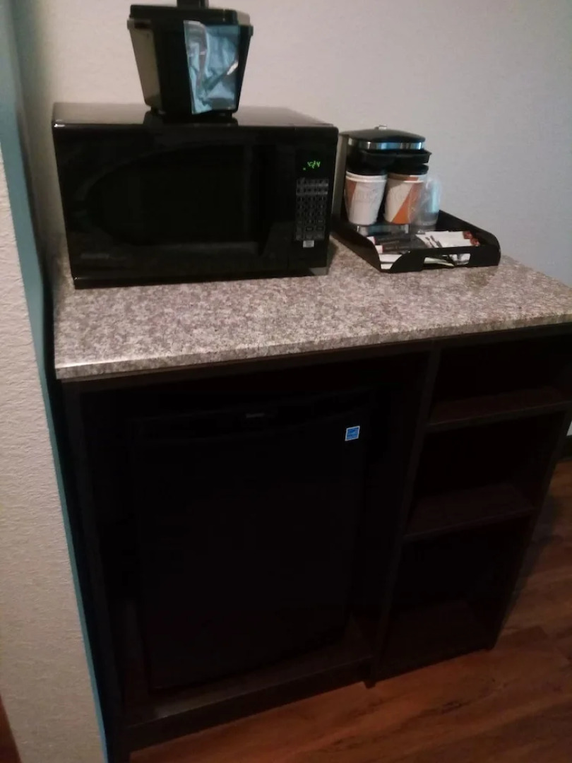 Cobblestone Hotel & Suites Connellsville