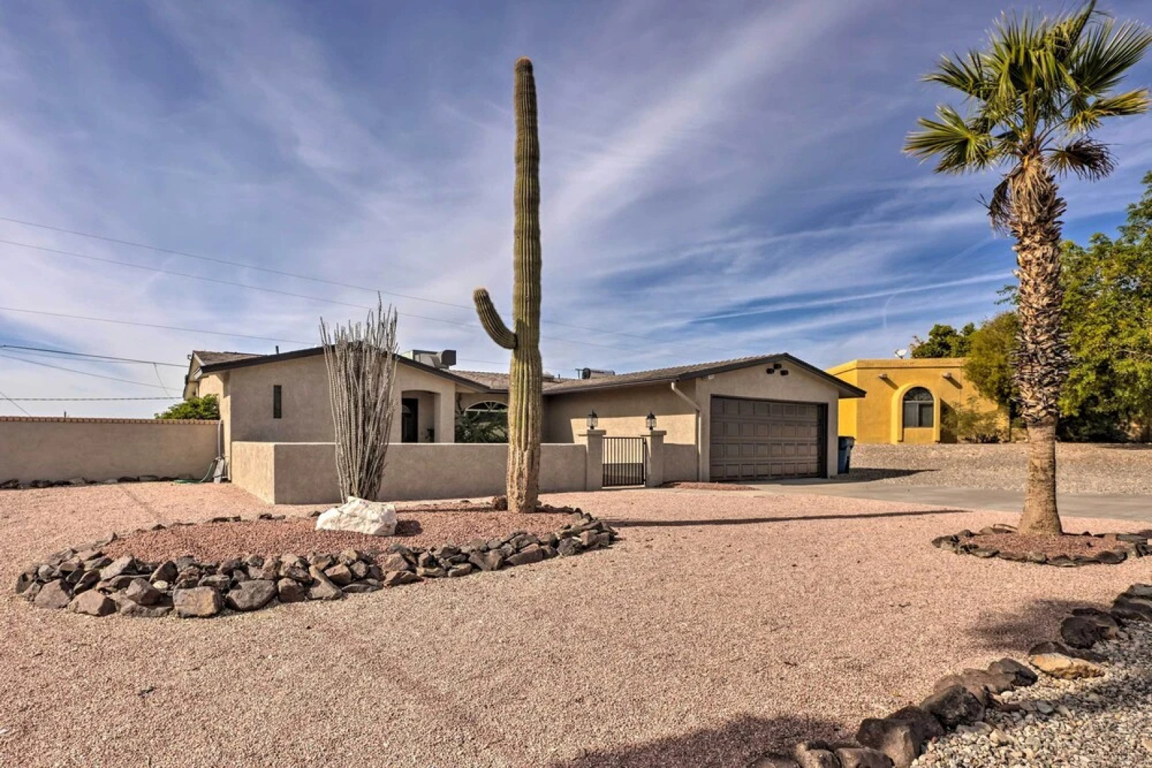 Heated Pool: Home ~ 5 Mi to Lake Havasu!