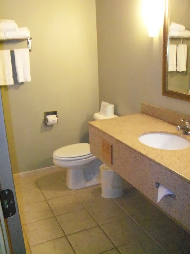 Holiday Inn Express Munising-Lakeview by IHG