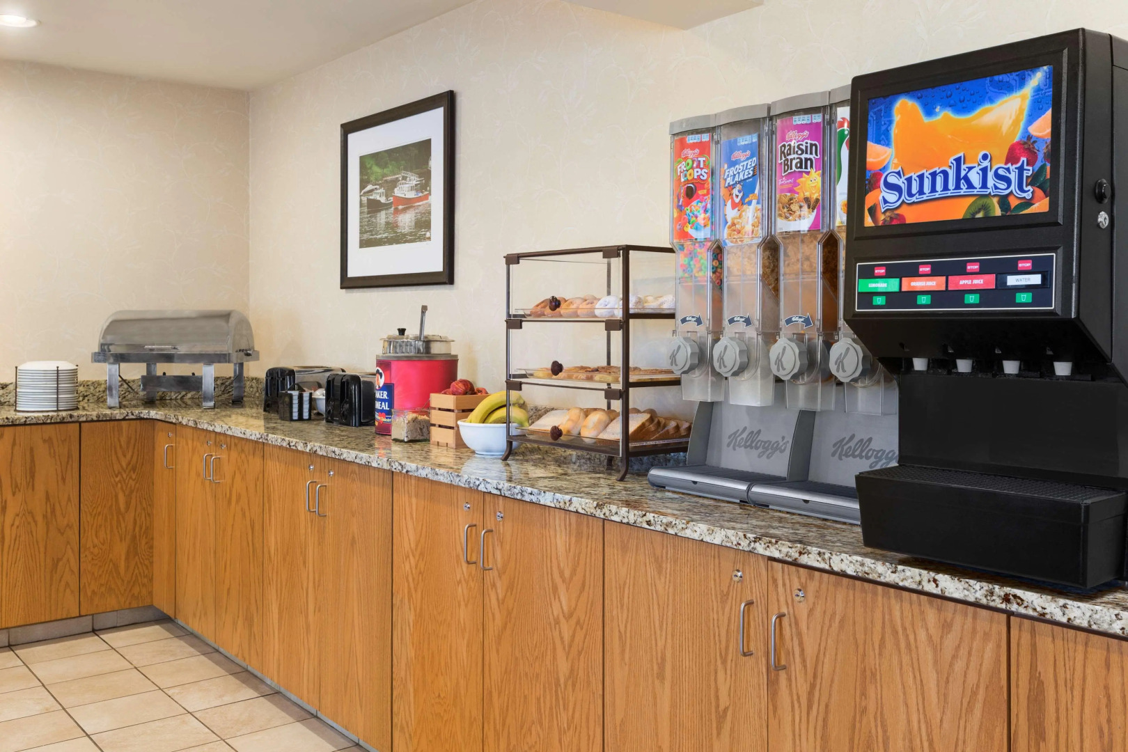Country Inn & Suites by Radisson, Holland, MI