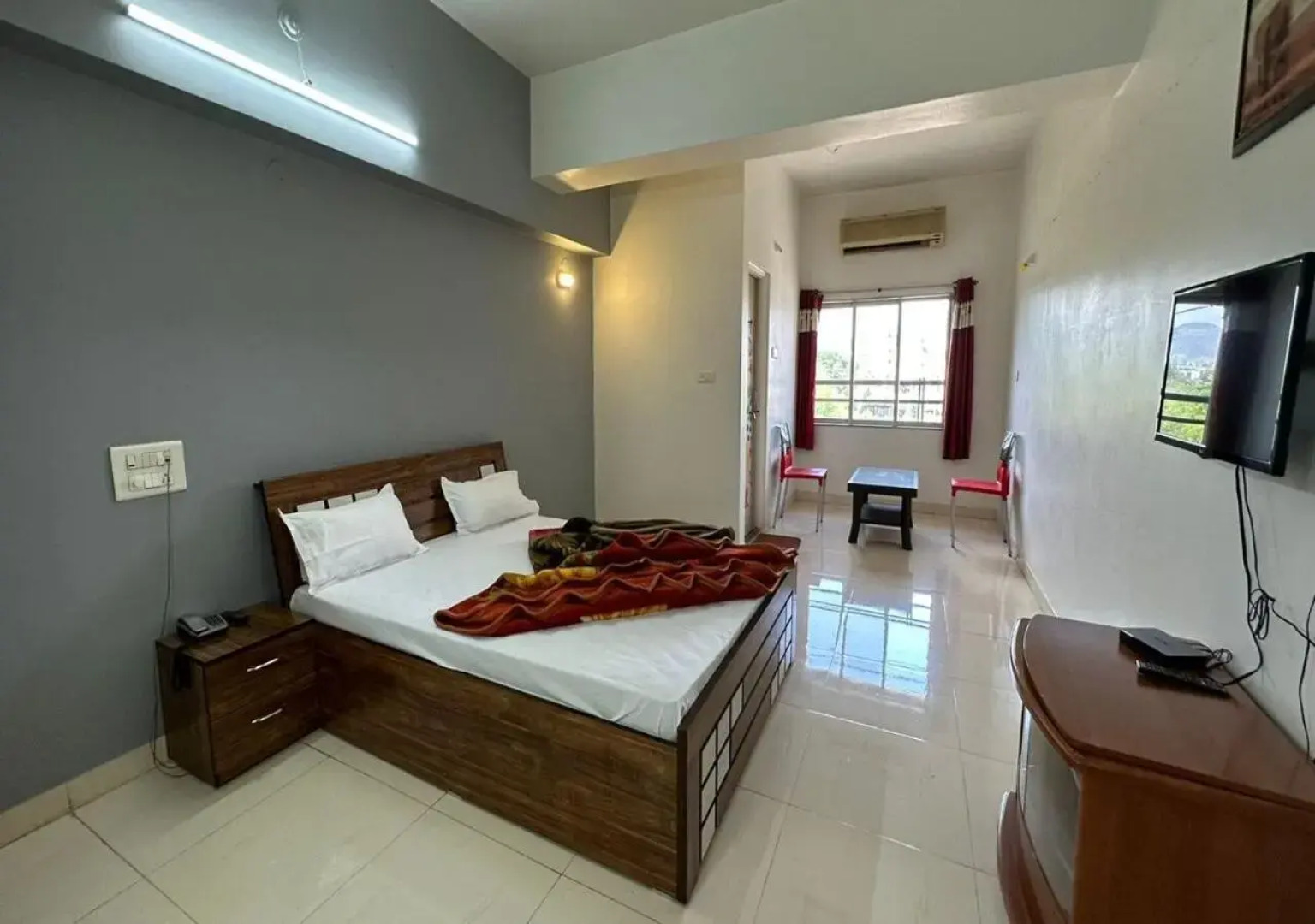 Sarang Lodging & Boarding