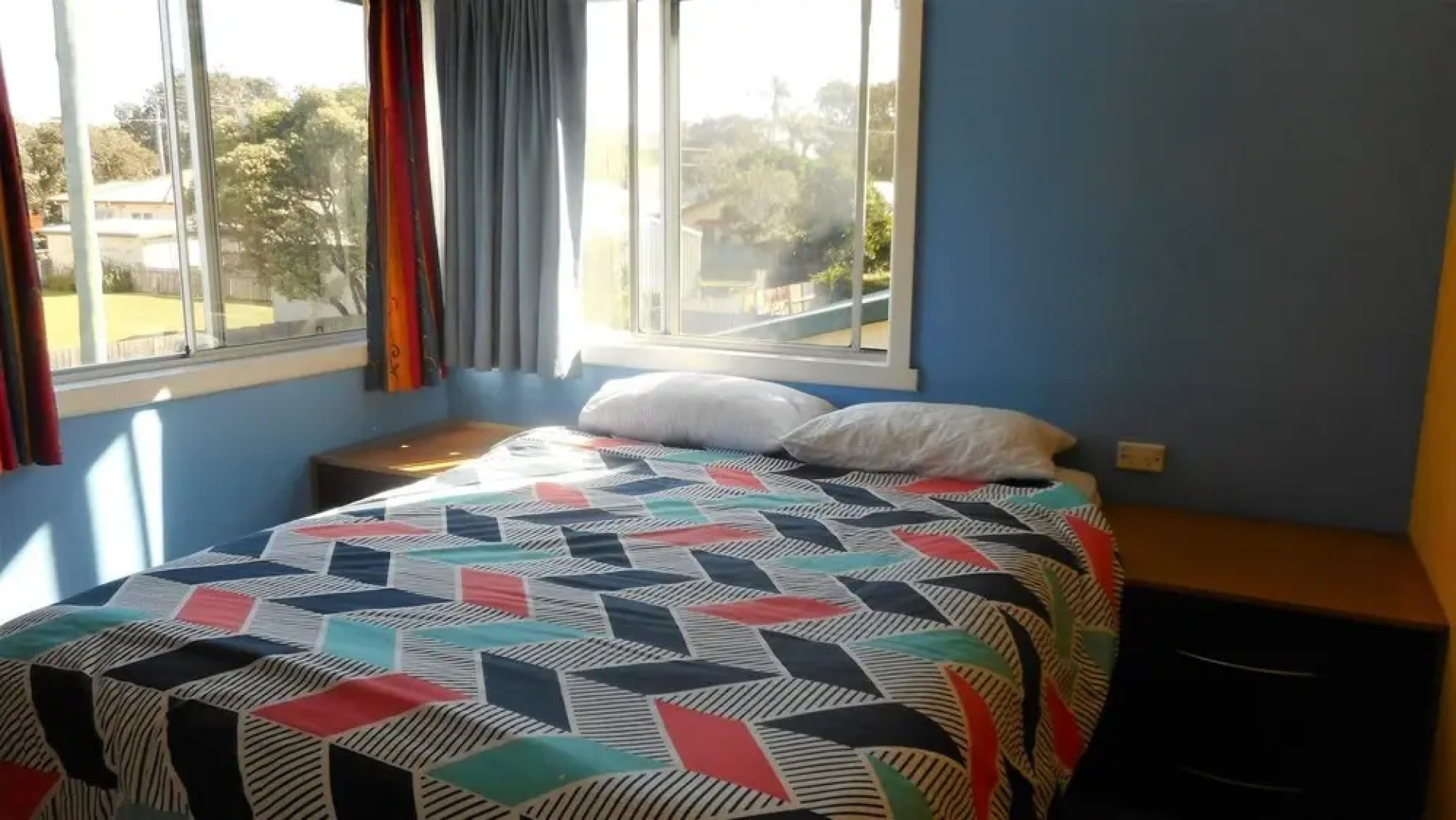 Sunseekers at Hat Head