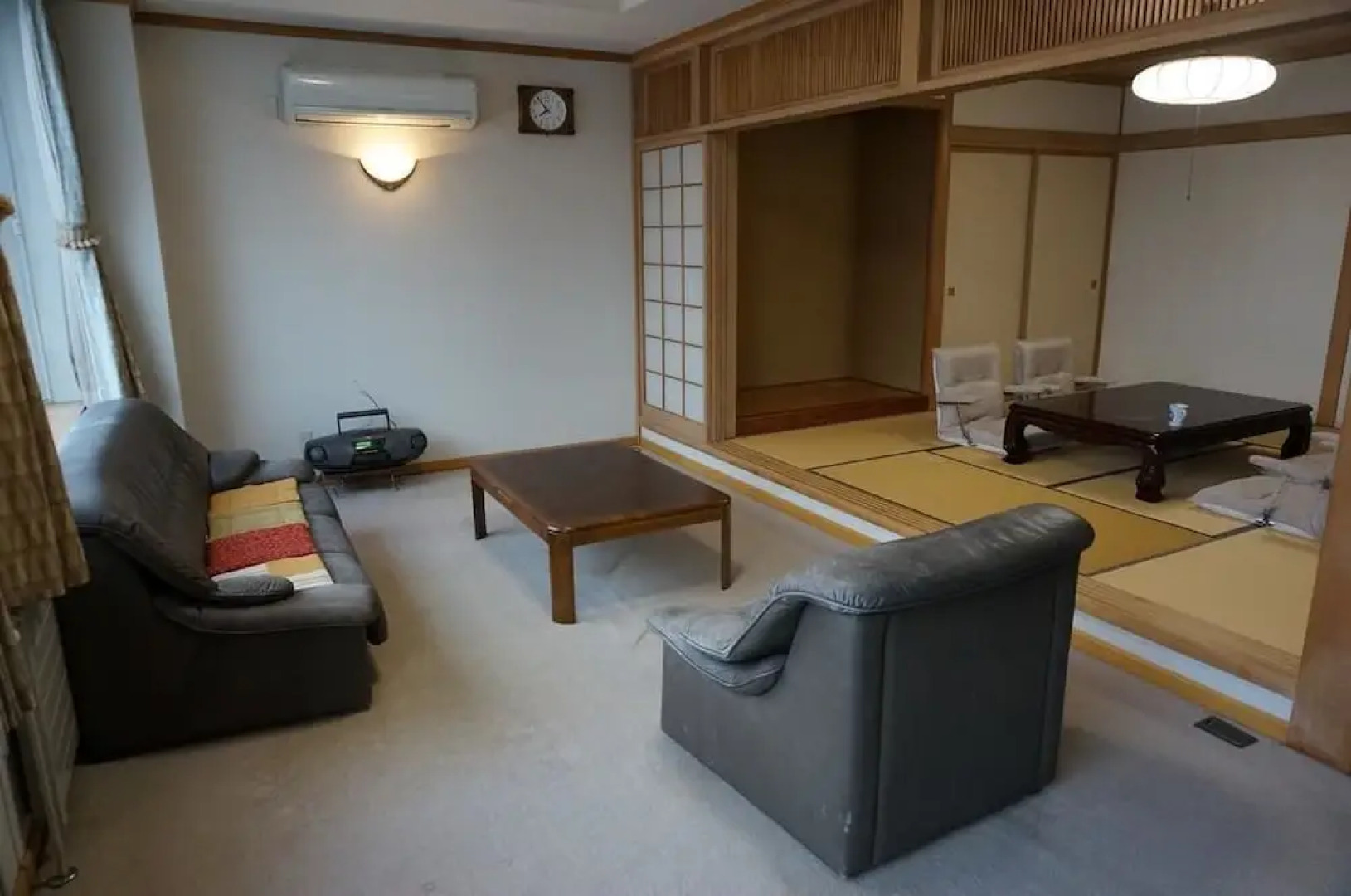 Otaru Ekimae Guest House Ito - Hostel