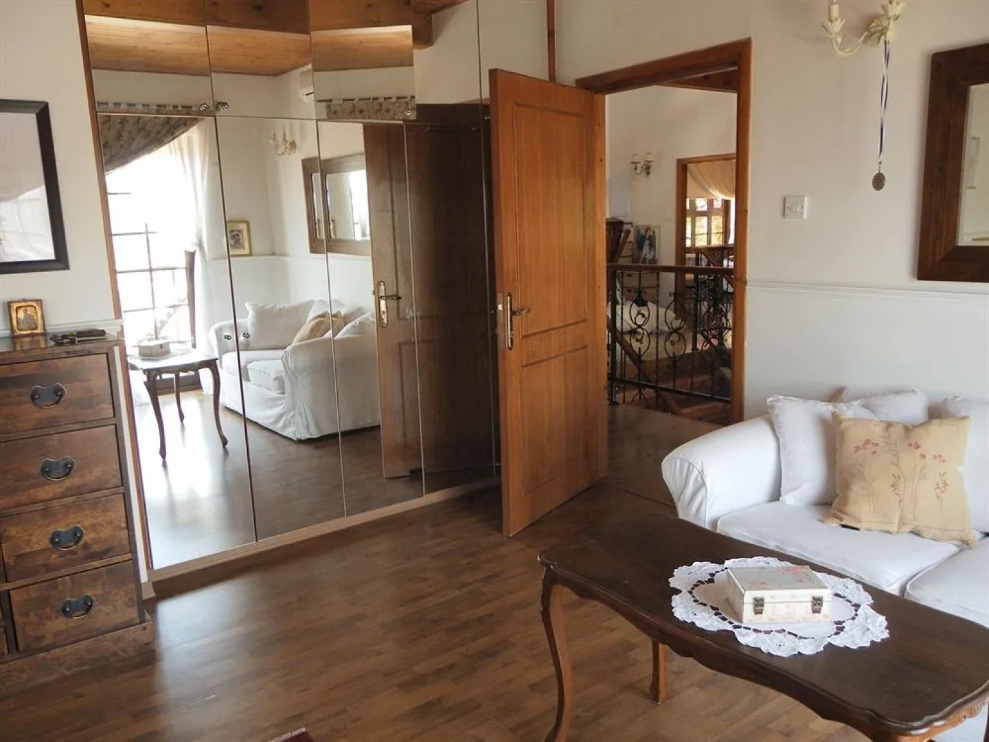 Villa Jasminum Bed & Breakfast