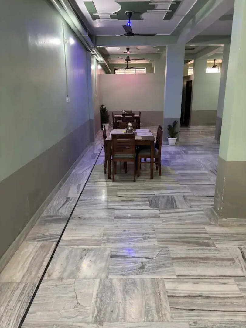 Hotel Bhagwati Palace