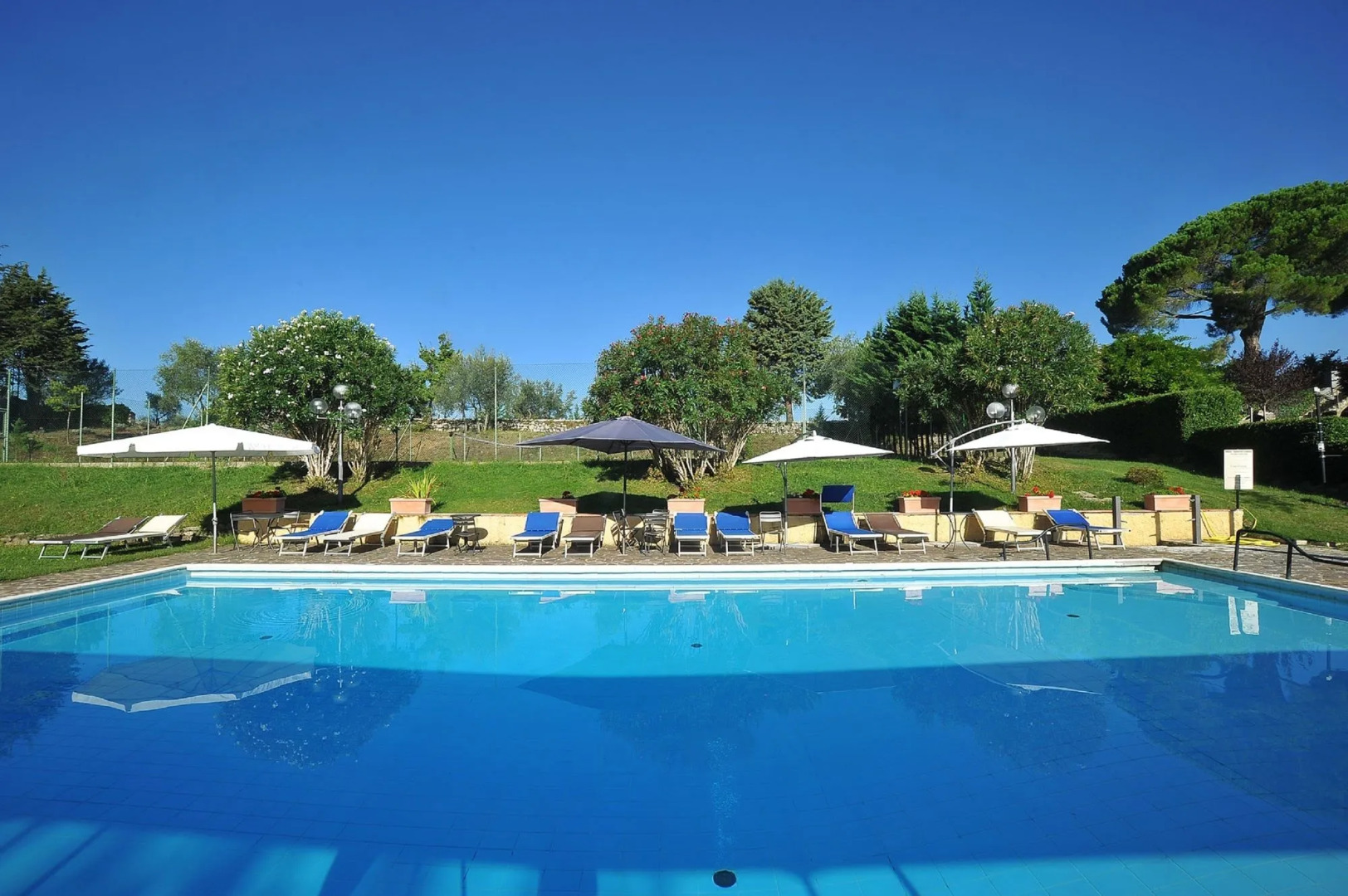 Hotel Casafrassi Wine Resort