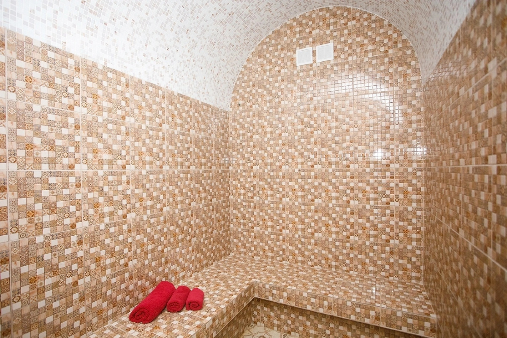 У Трех пещер