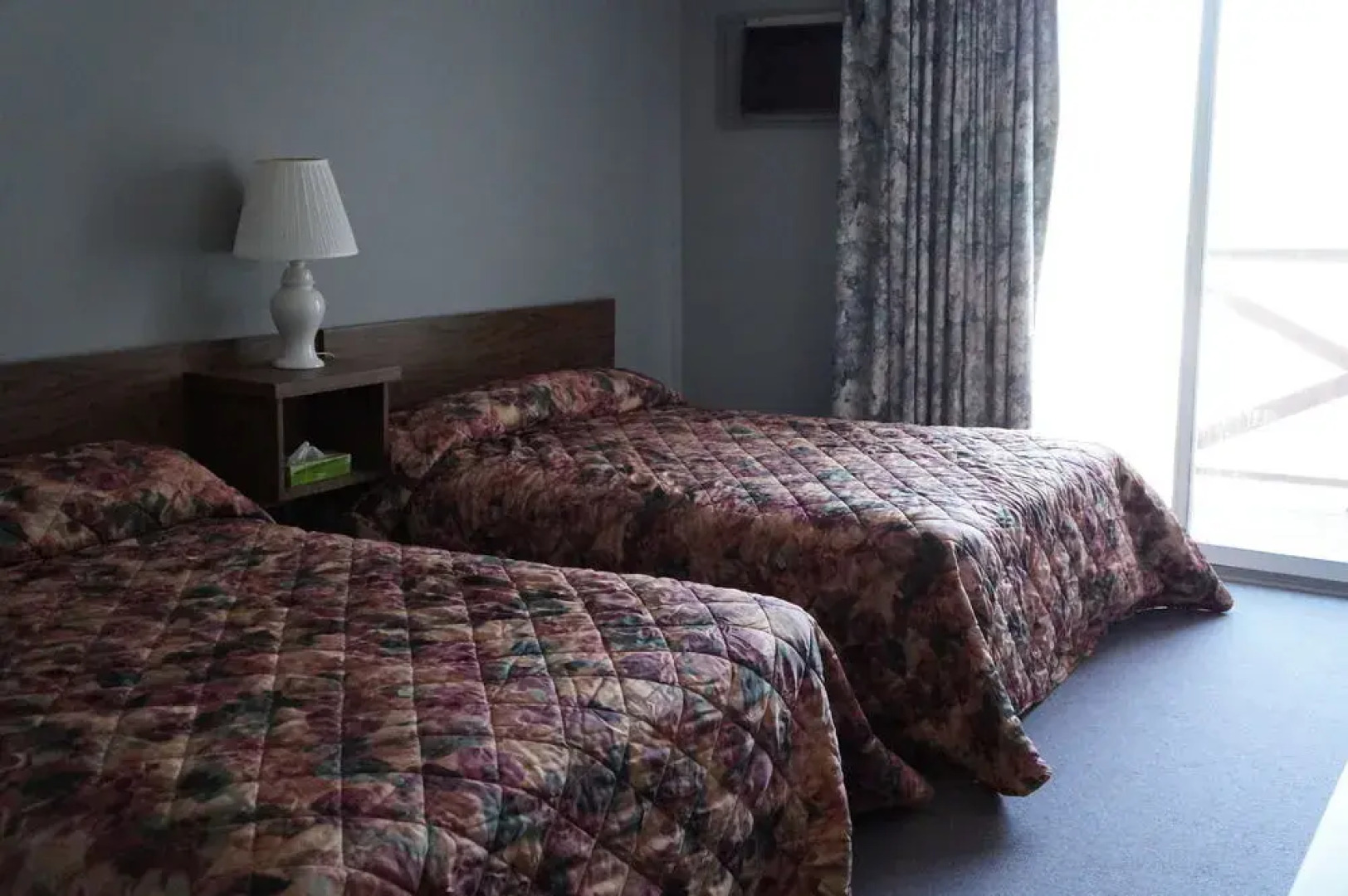 Tobermory Inn & Suites