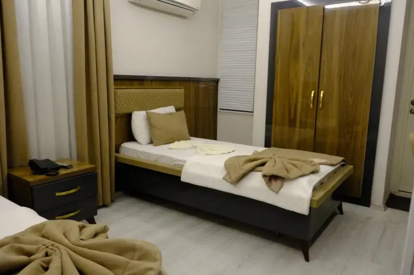 Grand Diamond Hotel