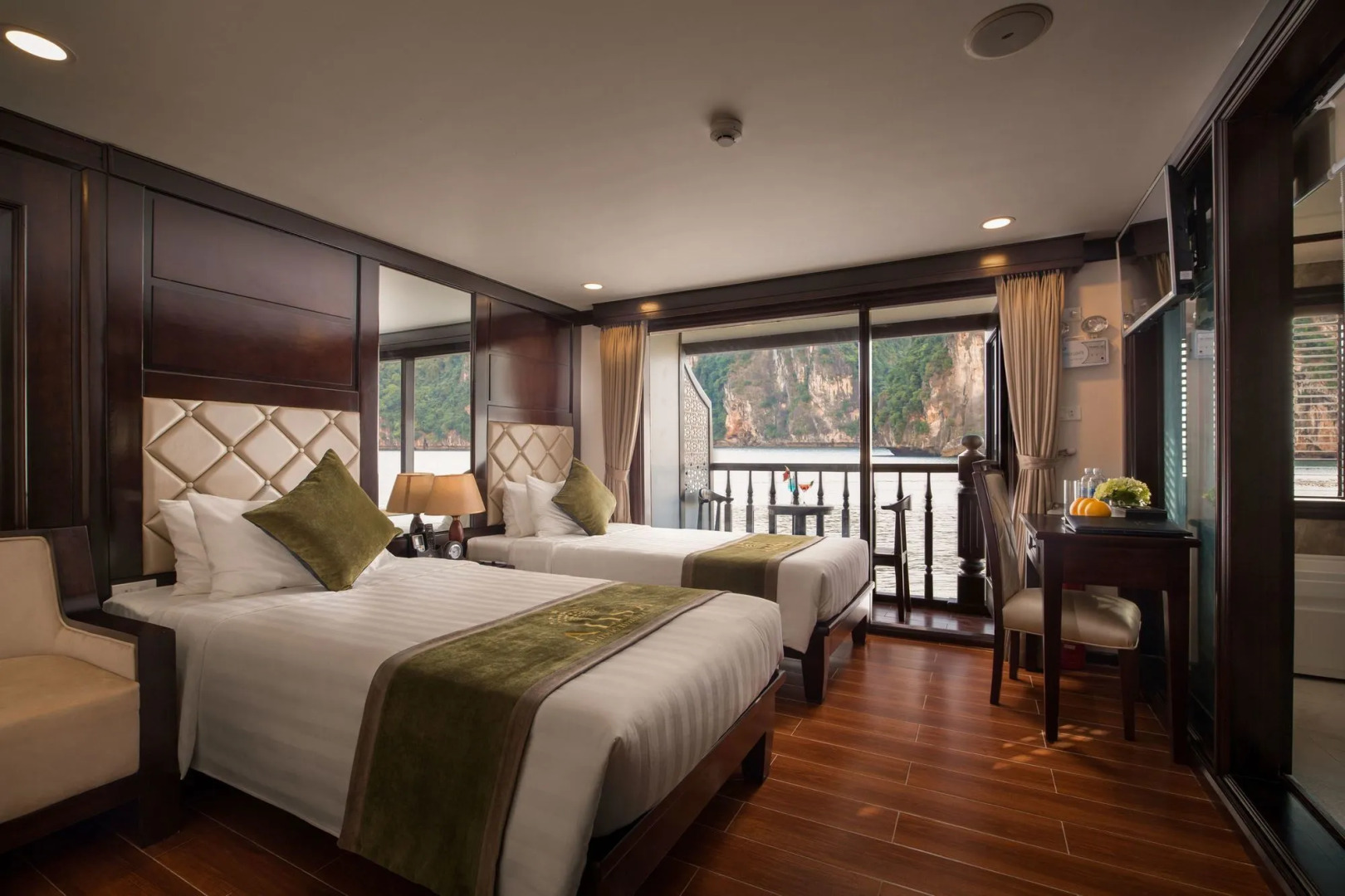 Alisa Premier Cruise