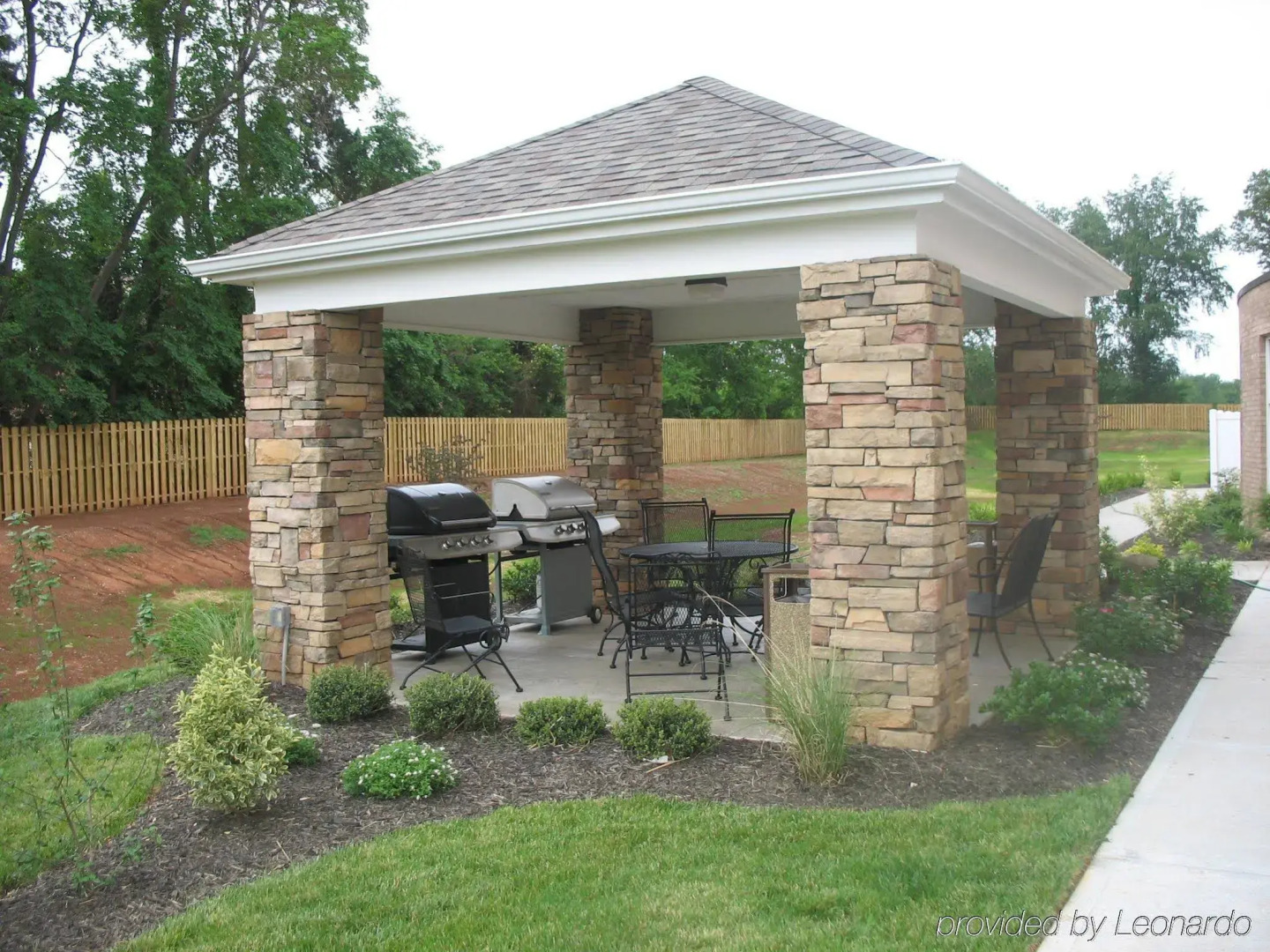 Candlewood Suites Bowling Green by IHG