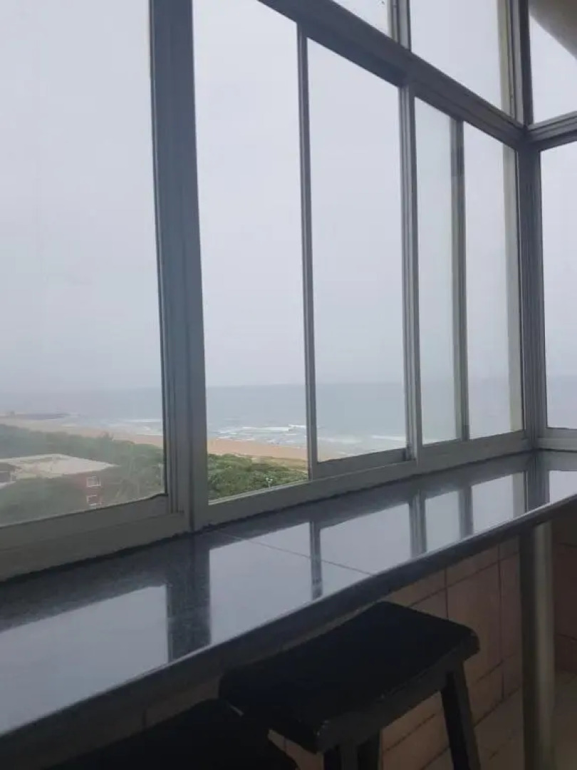 Beach frond apartment