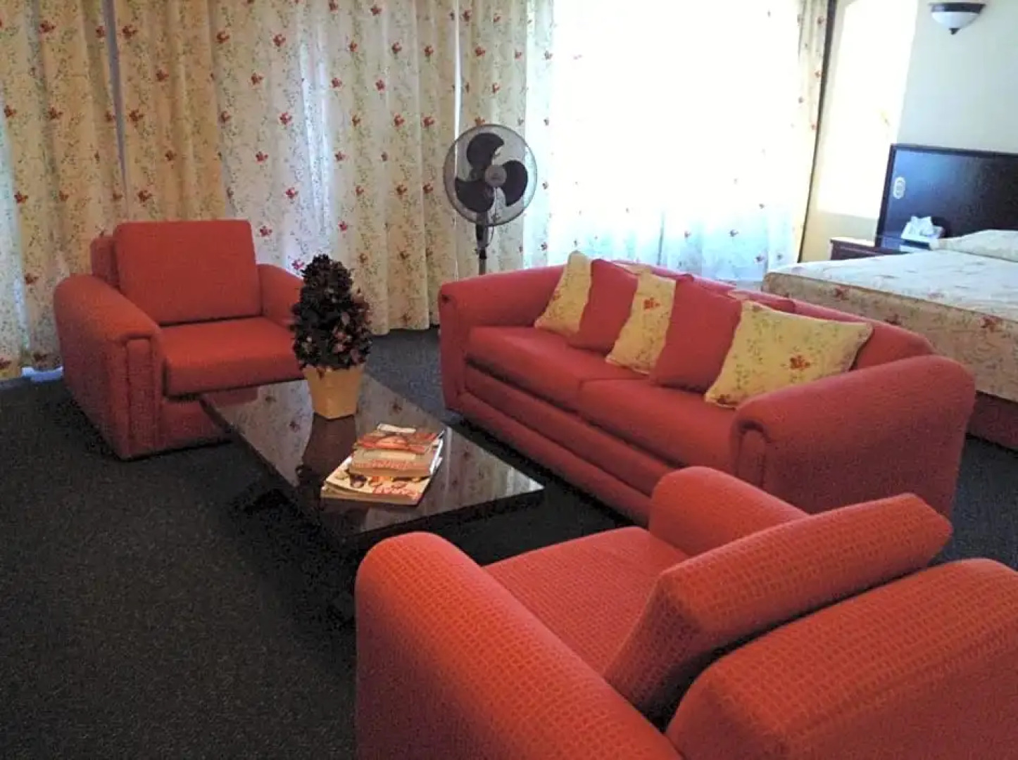 Real De Uruapan Hotel