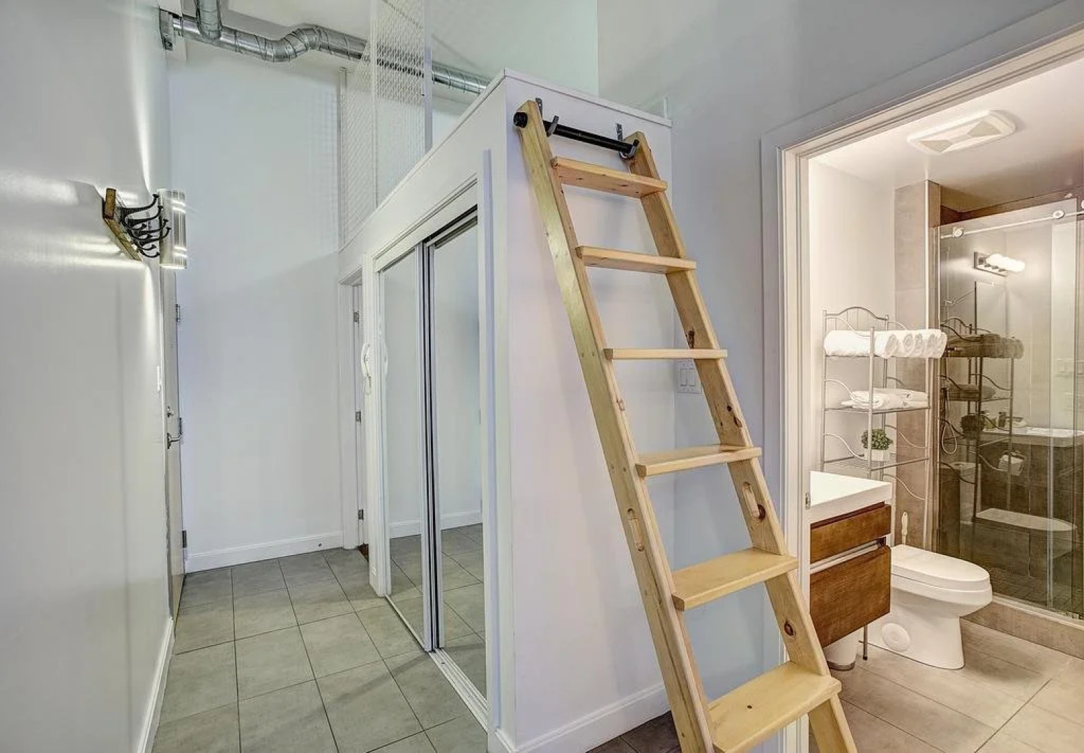 Prince Arthur Suites