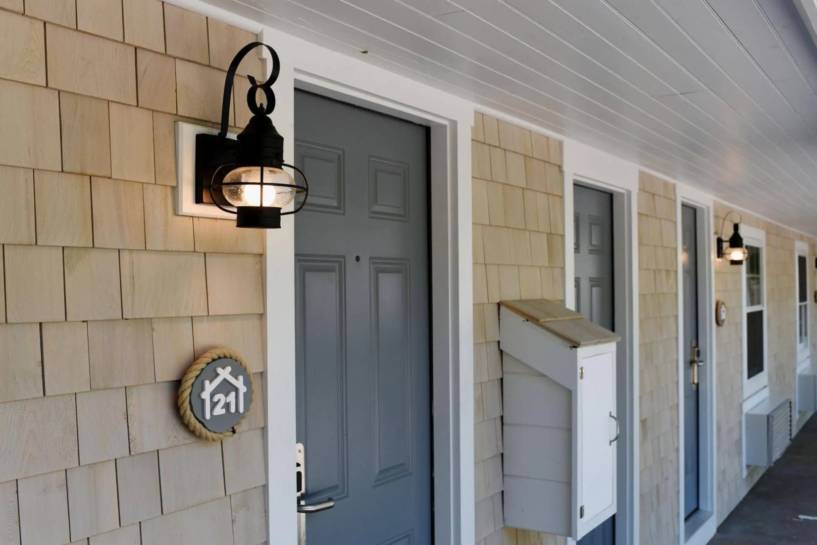 Sandwich Inn and Suites