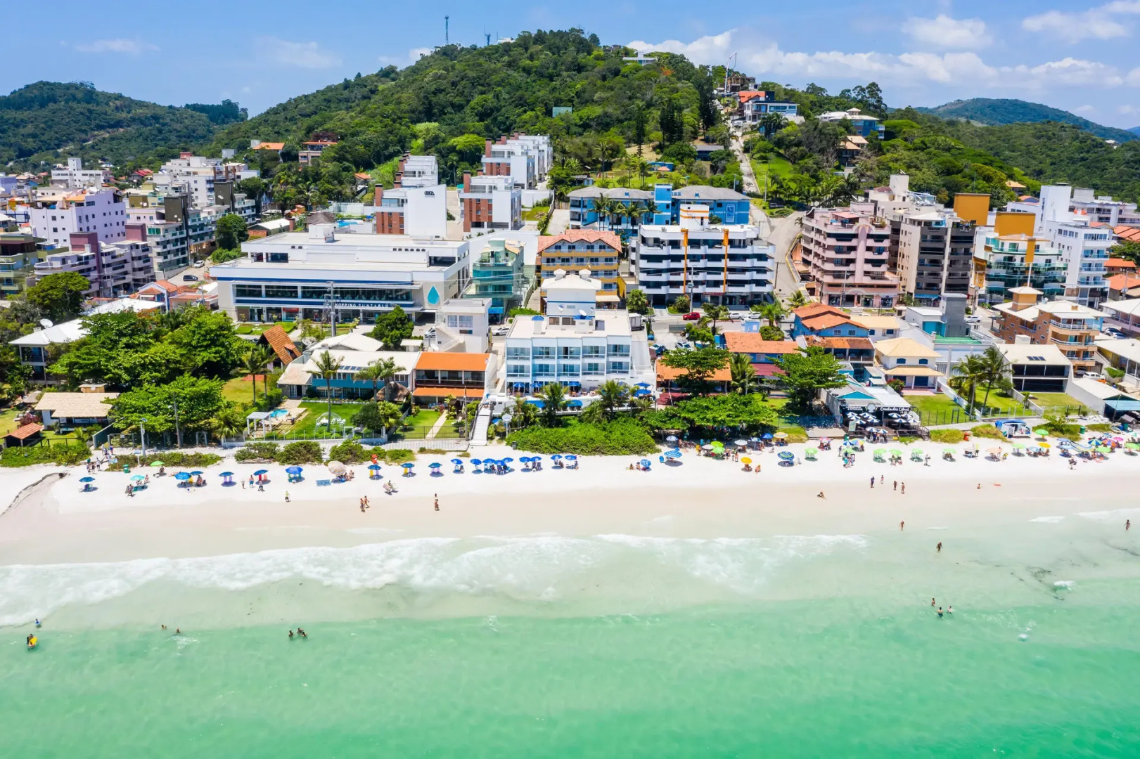 Bombinhas Blue Suítes