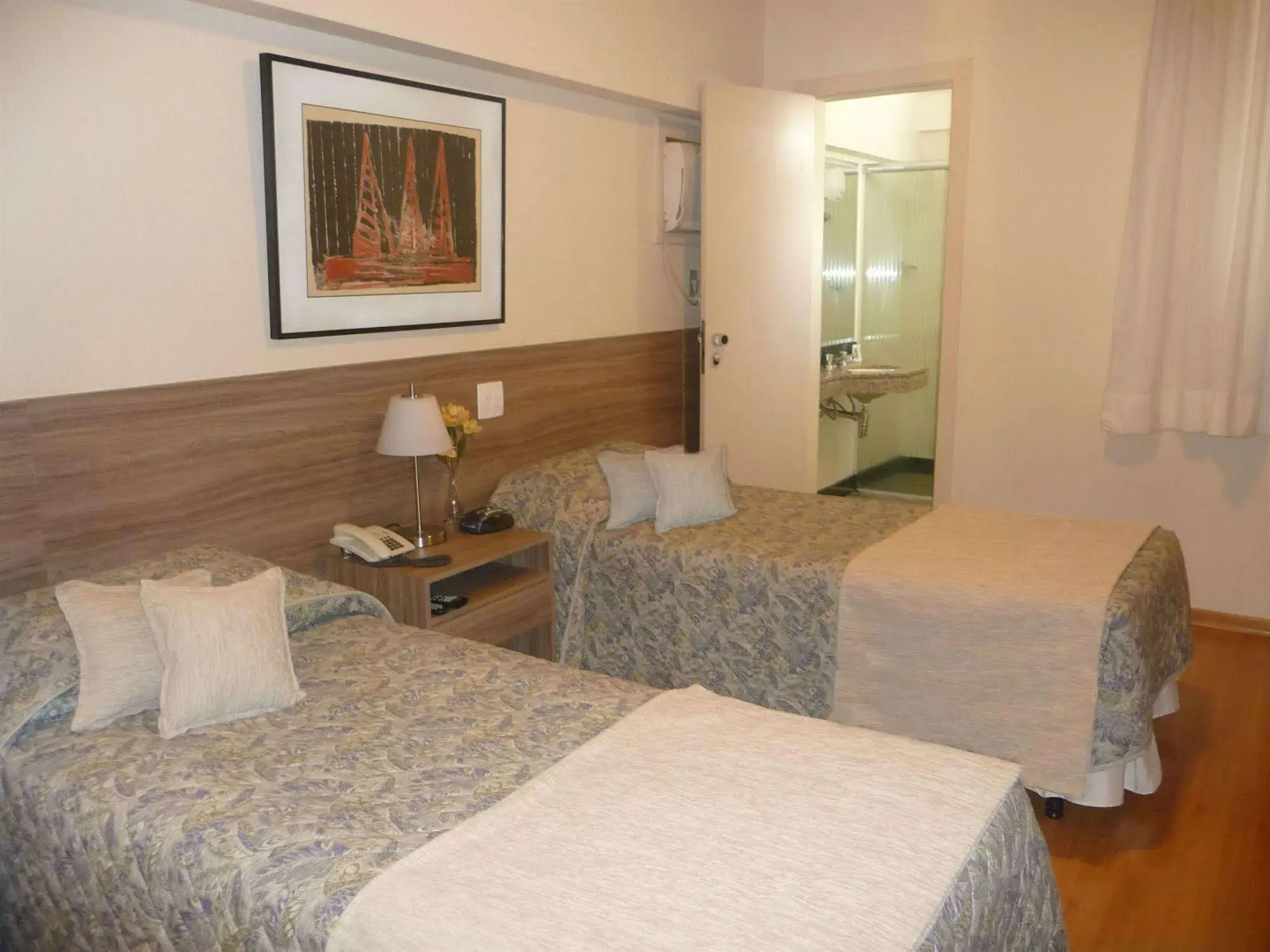 Via Contorno Hotel