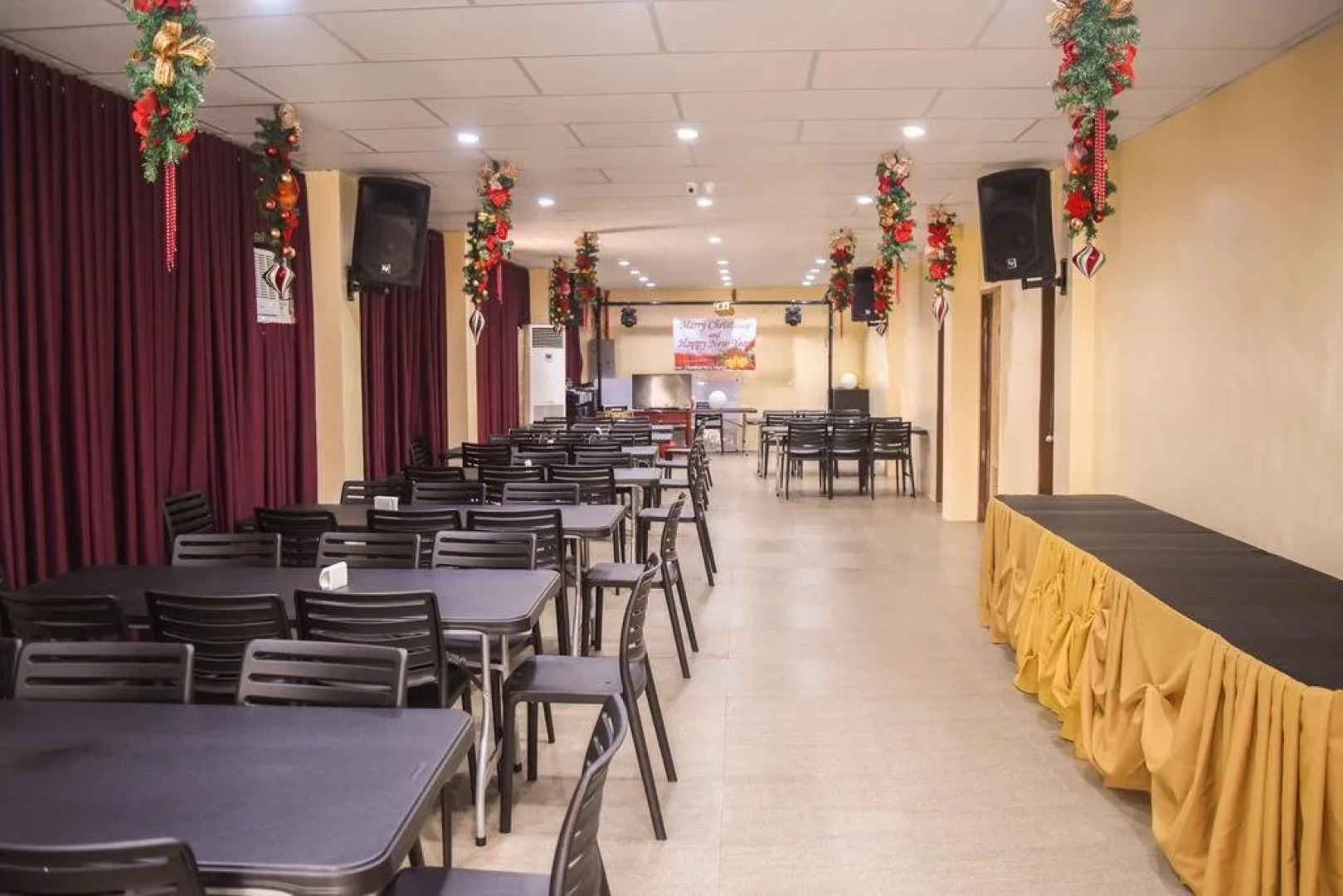 OYO 414 Humberto's Hotel