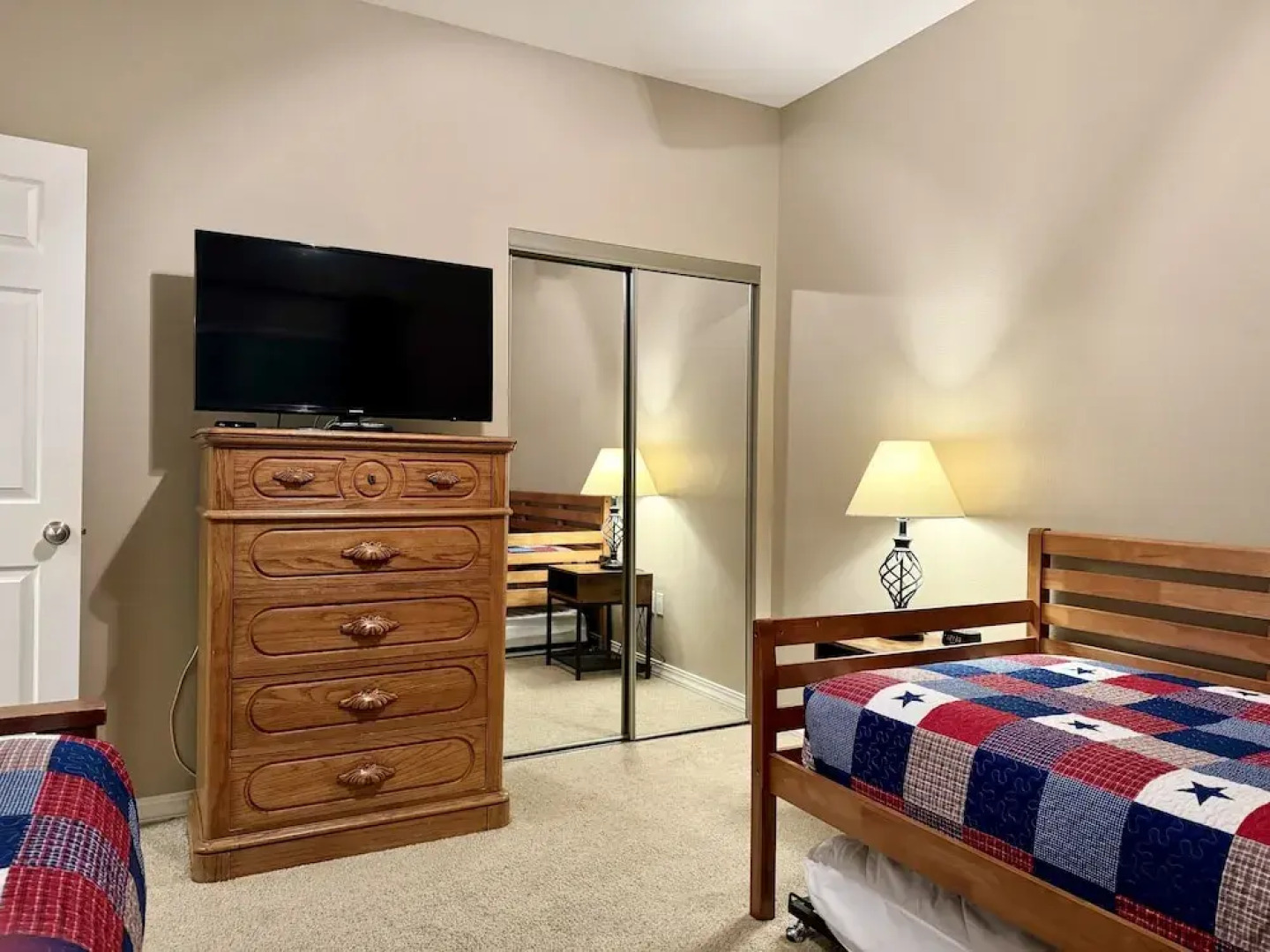 Lower Level Vacation Condo B-1 on Table Rock Lake by RedAwning