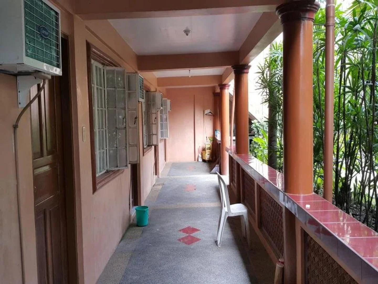 Tropical View Inn and Restaurant