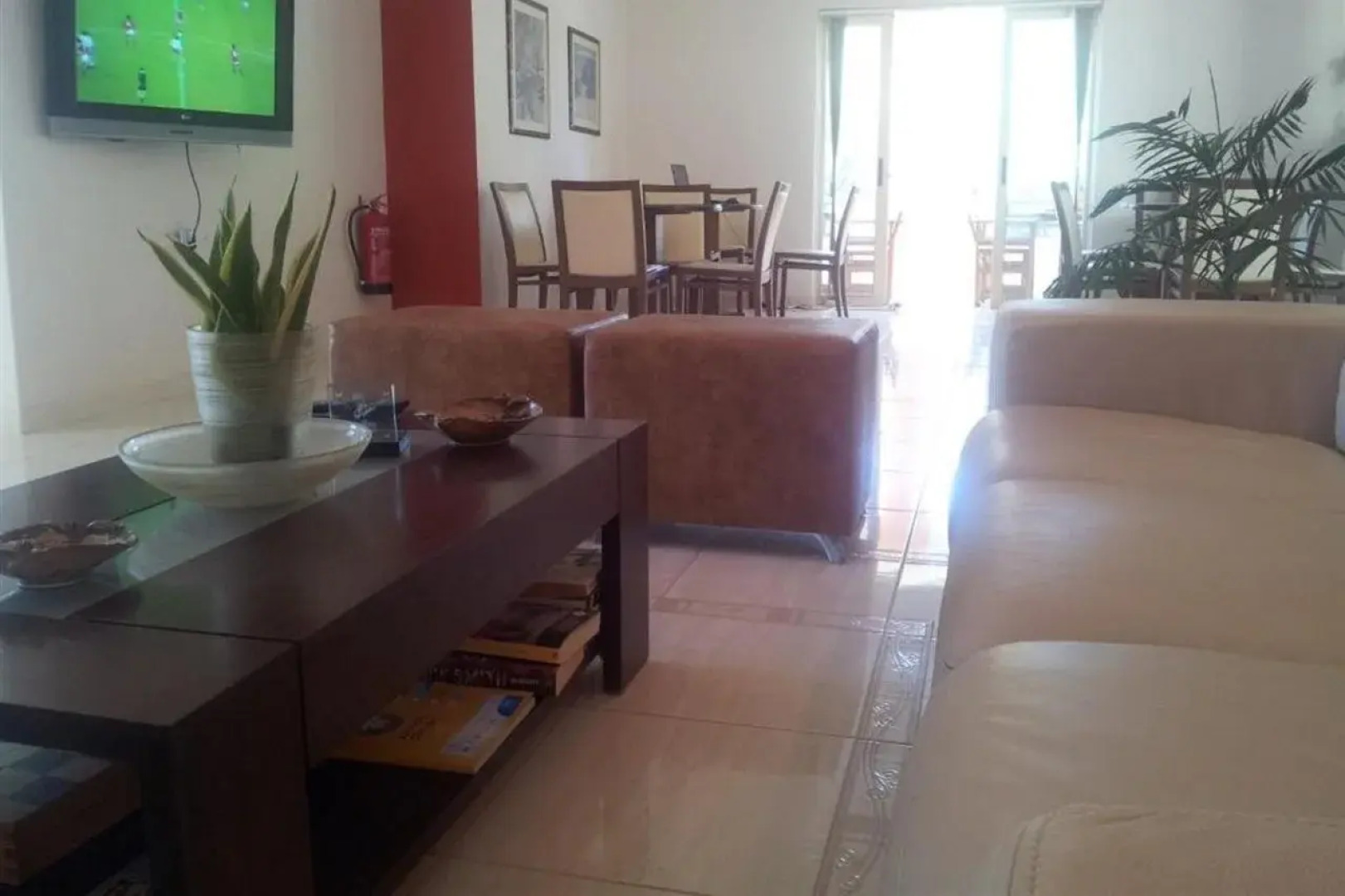 Ostria Hotel