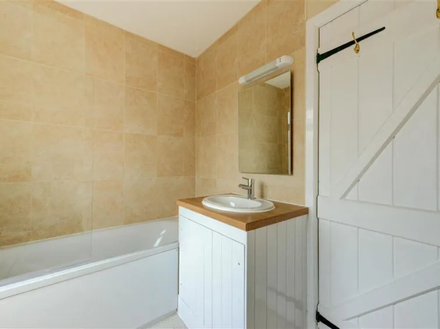 Holiday Home Shutler