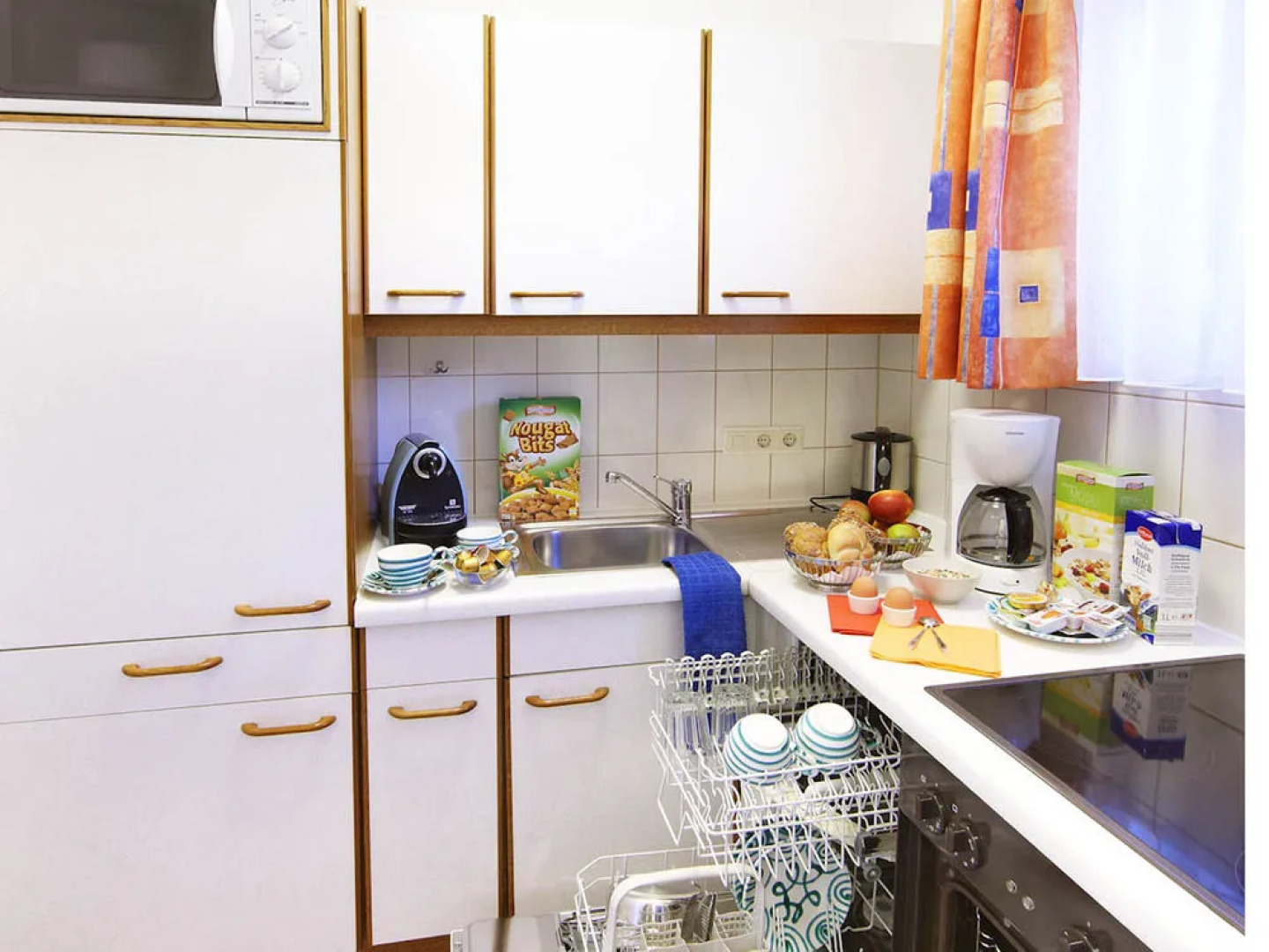 Barry Memle Lake Side Resort