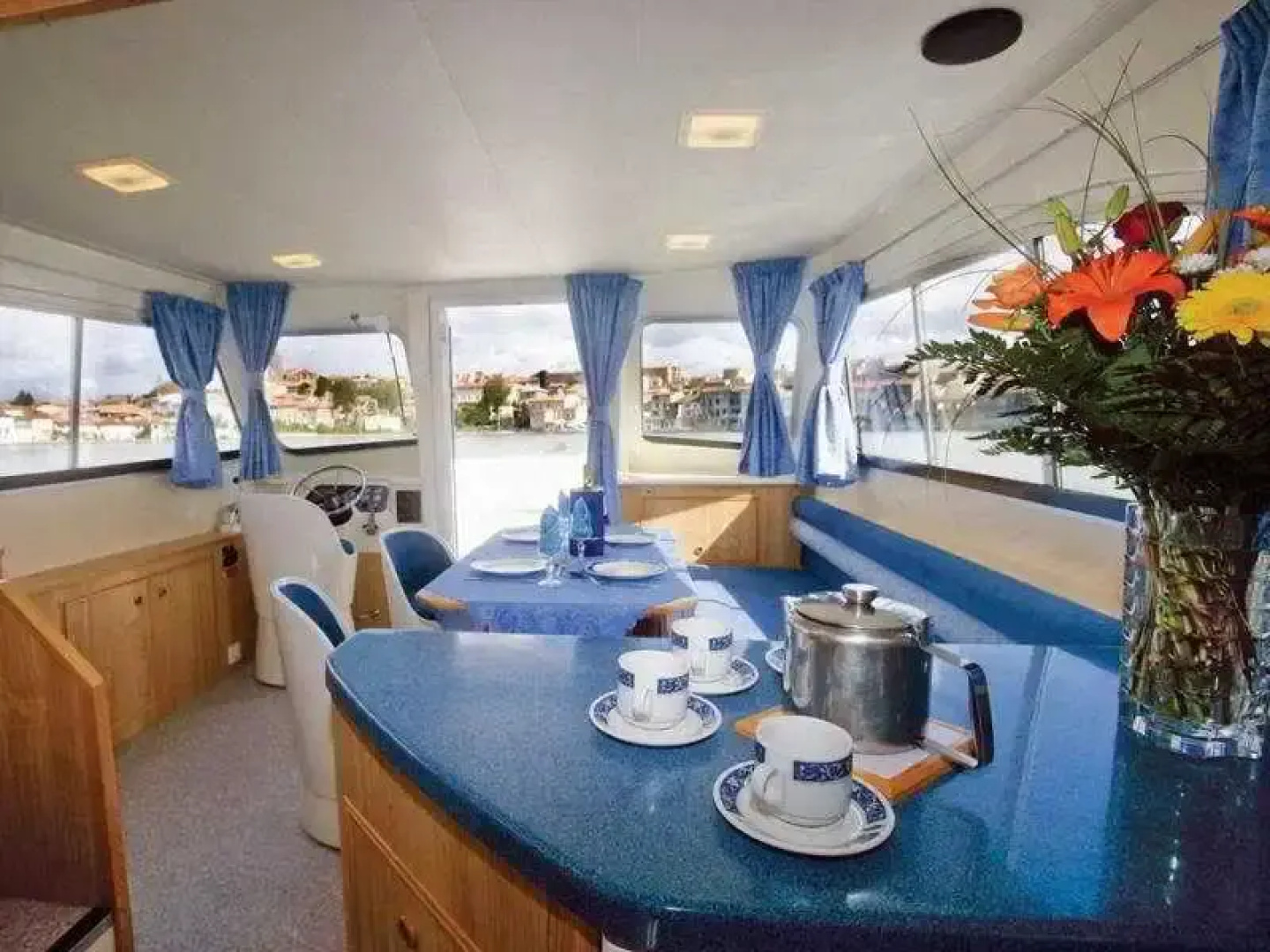 Le Boat Belturbet