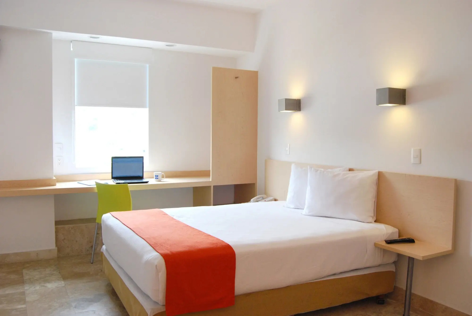 One Acapulco Costera