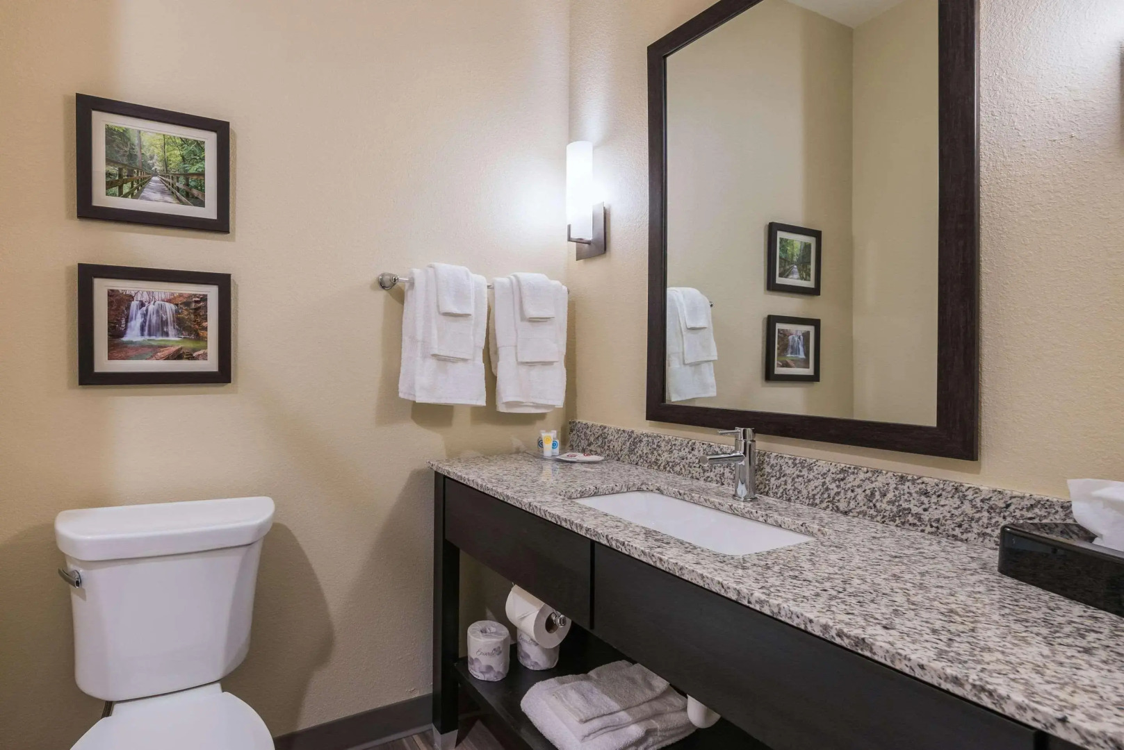 Comfort Suites Marysville Columbus - Northwest