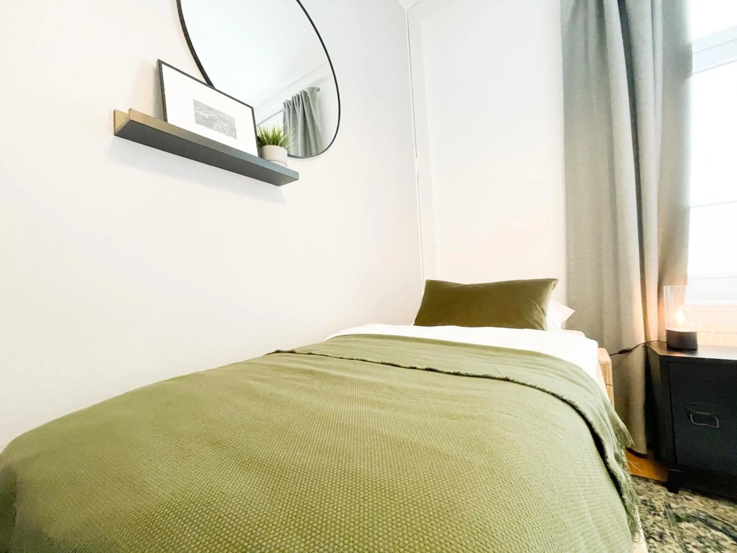 Altbauwohnung mit Schleiblick - Erster Stock