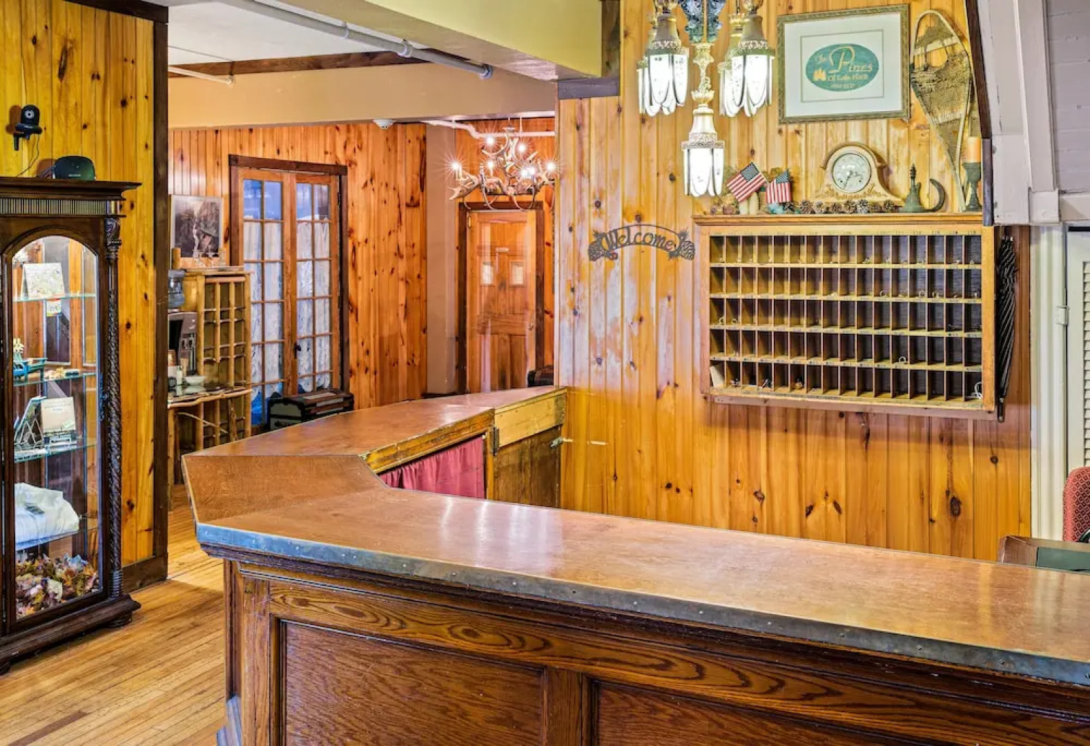 The Pines Inn Lake Placid