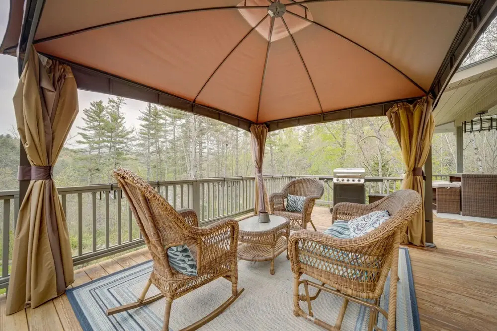 Spacious Lake Glenville Getaway w/ Deck!