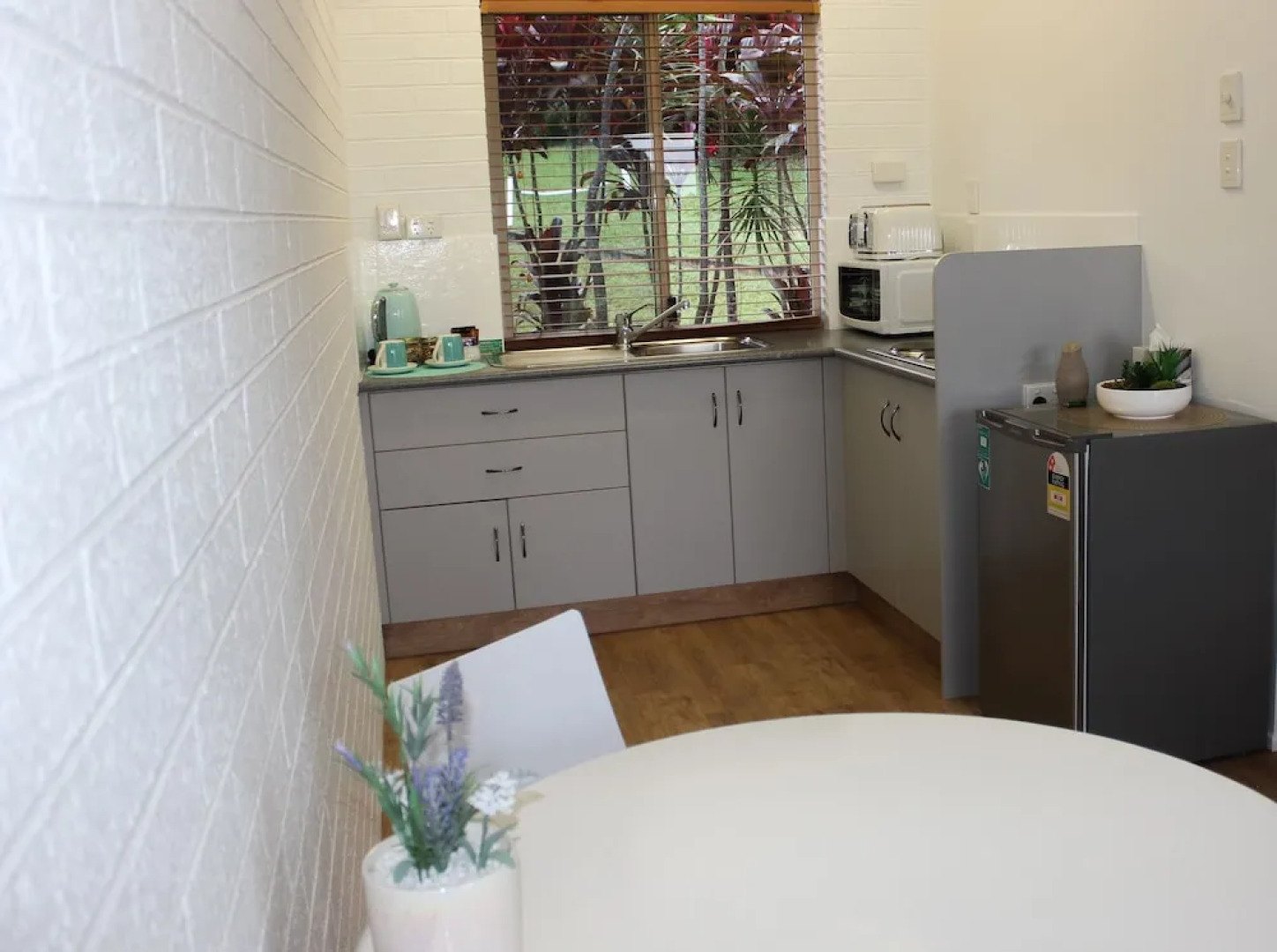 Tailwaggers Rainforest Retreat