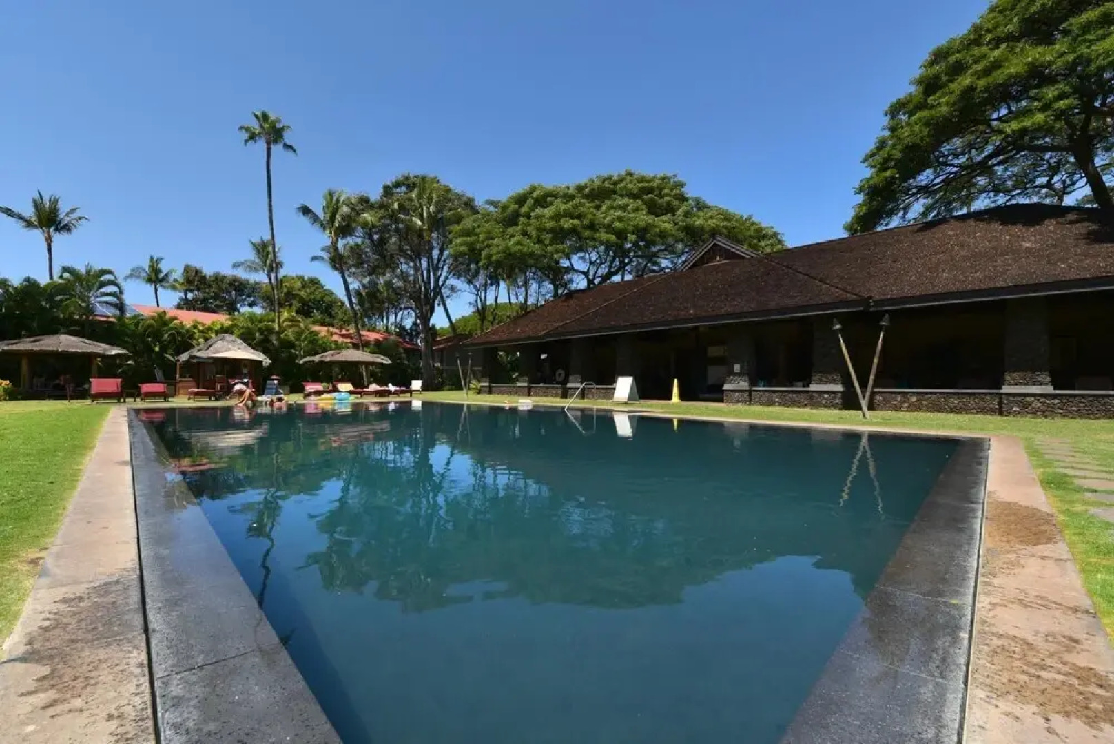 Aina Nalu K203 in Lahaina, Lahaina