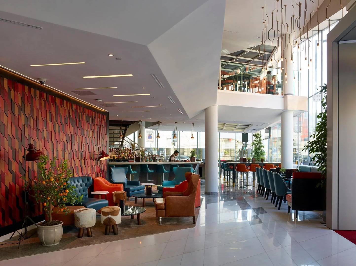 Montcalm East, Autograph Collection