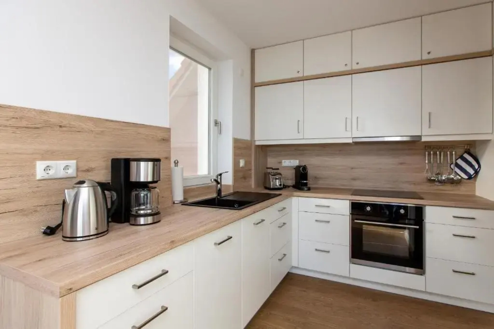 4 Zimmer Maisonette 3 Balkone optional Bootsliegeplatz Haus 6 A6