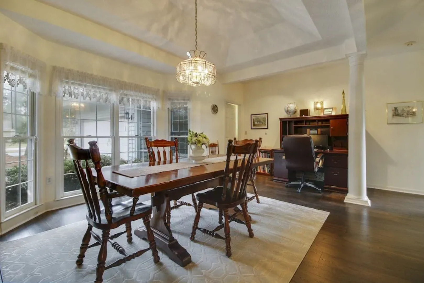 62 Full Sweep Holiday Home