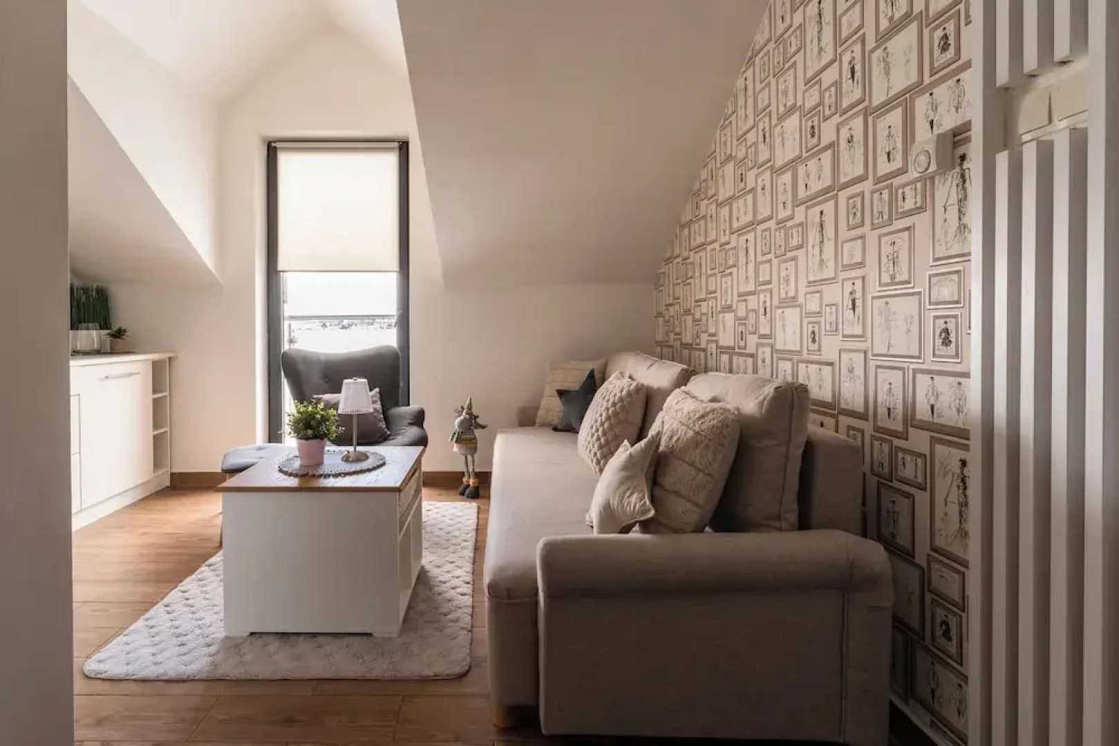 Apartament KOLEJOVA 21 - blisko centrum